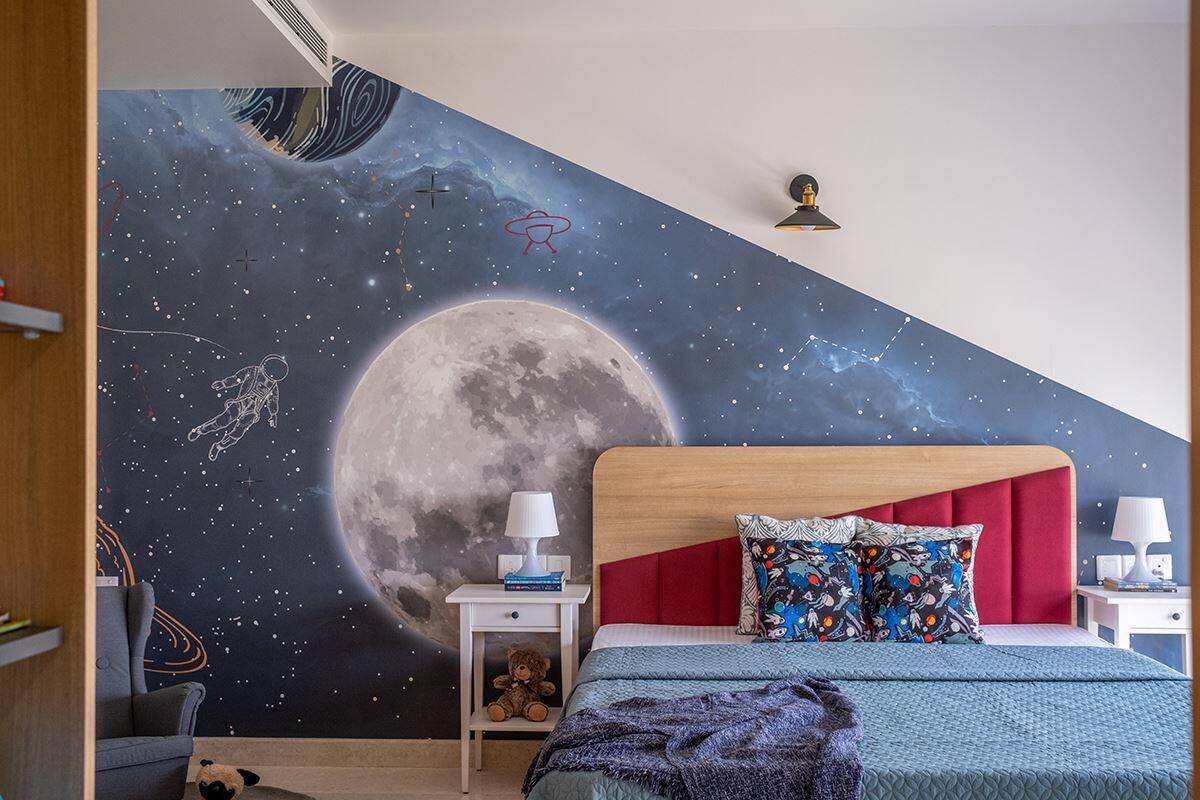 Bespoke wallpaper installation – The Wall Chronicles