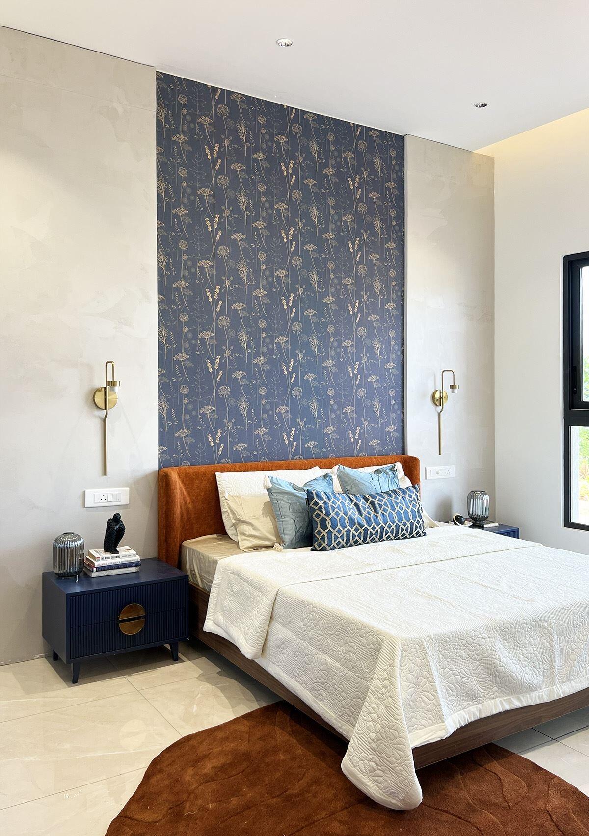 Interior wallpaper – The Wall Chronicles