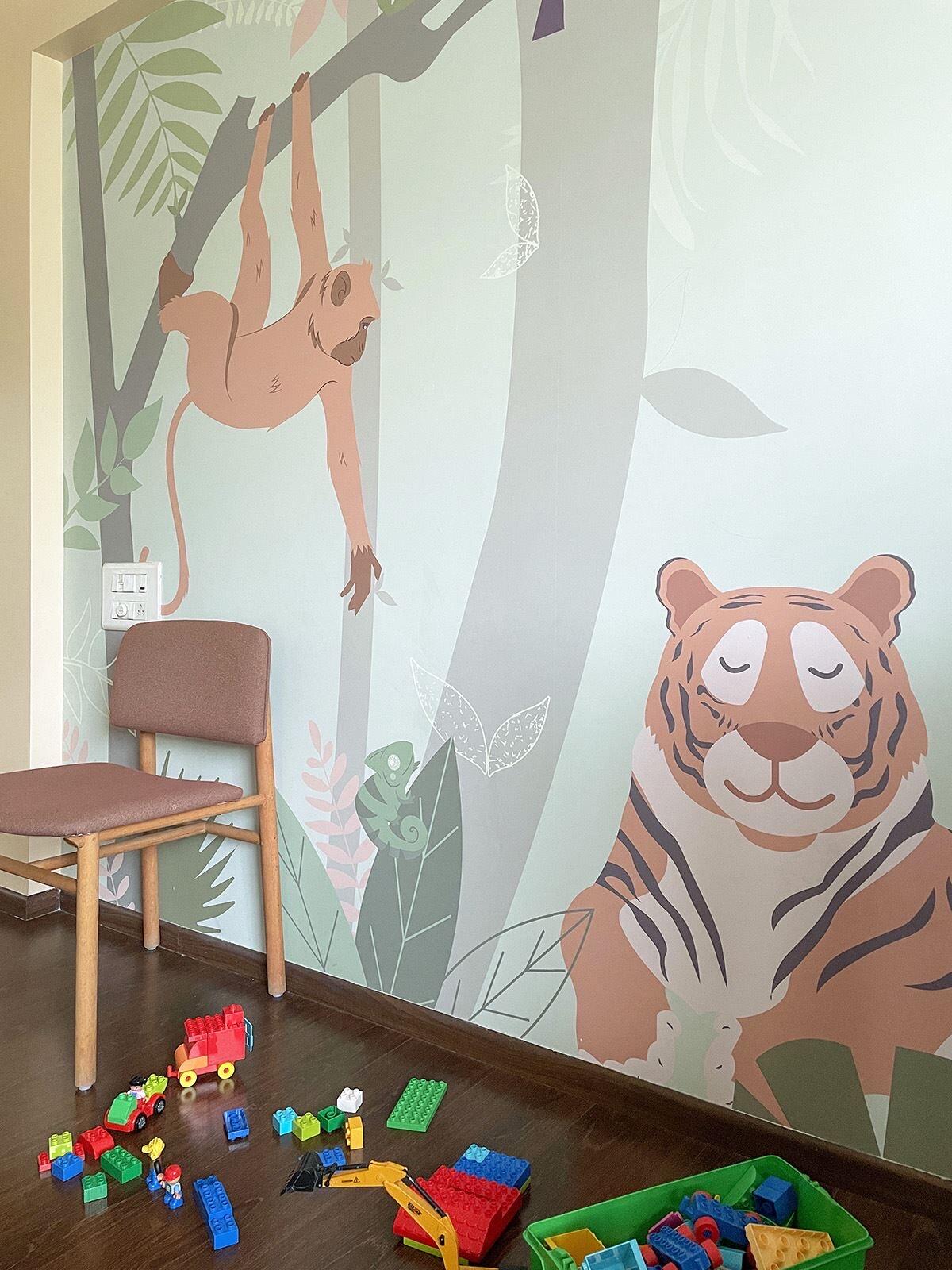 Bespoke wallpaper – The Wall Chronicles