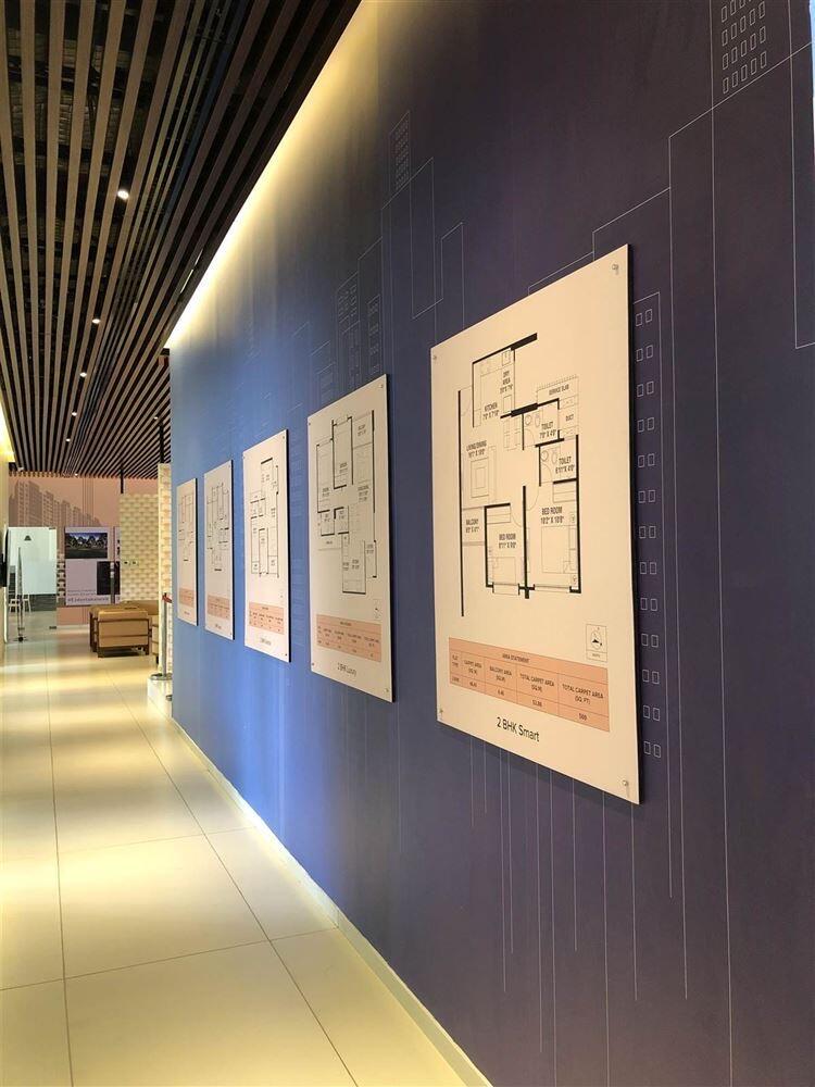 Global Inspira commercial wallpaper installation